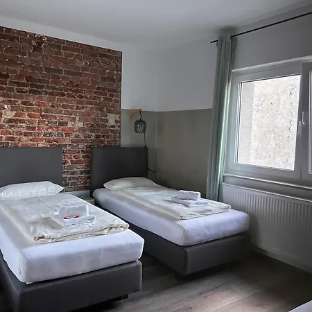 Haus 15 Monteurwohnungen Apartament