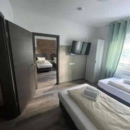 Apartament Haus 15 Monteurwohnungen *