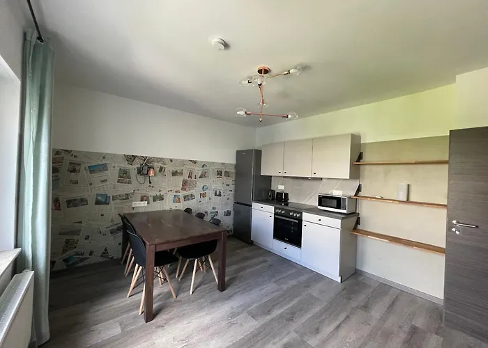 Haus 15 Monteurwohnungen * 比勒费尔德